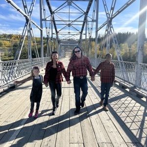 Meet your Posher, Taylor